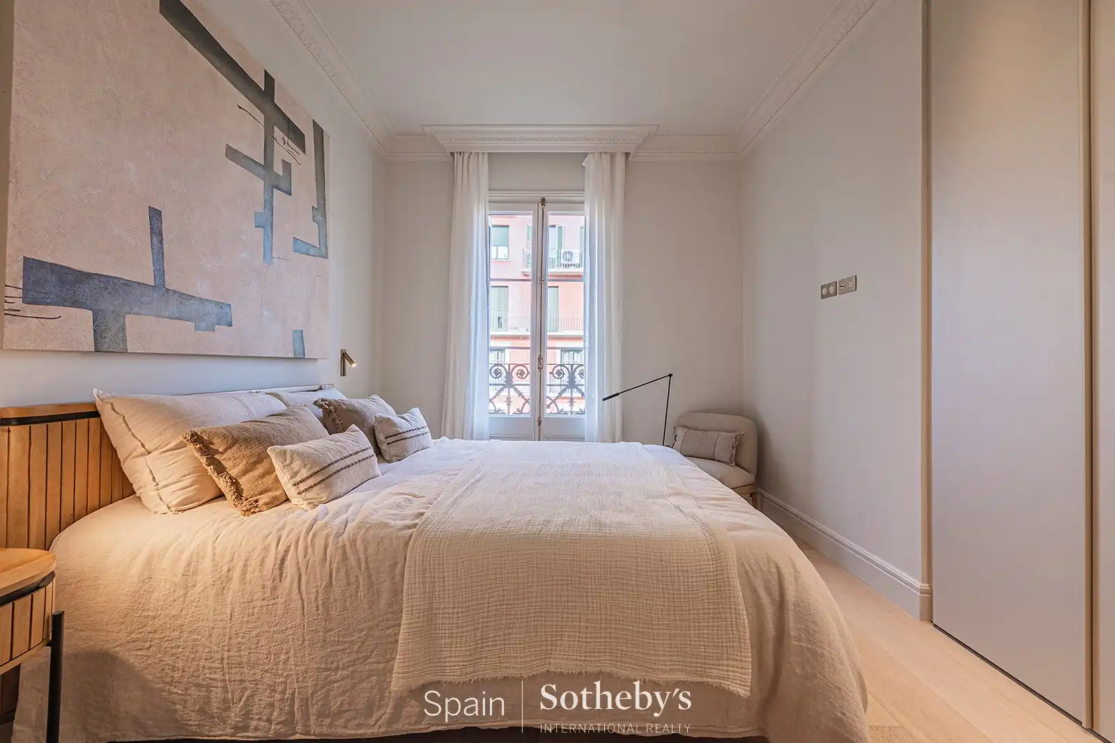 Apartament amb ascensor en venda a Gran Via de les Corts Catalanes, imagen 32