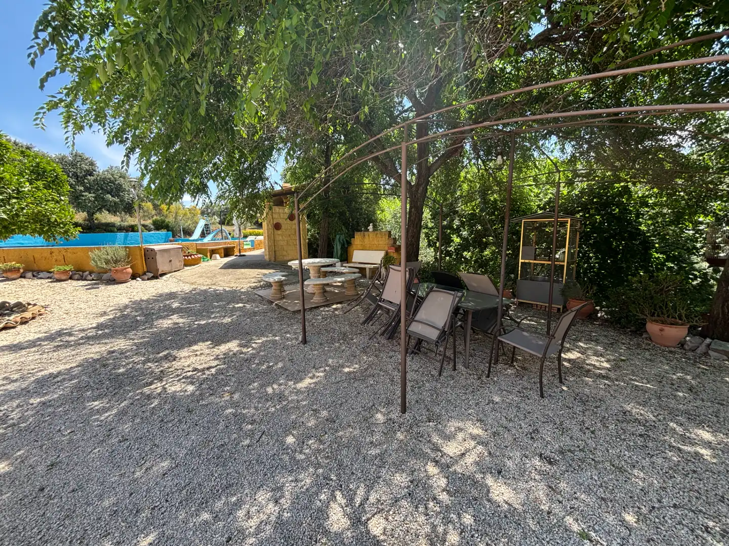 Terrassa de Finca rústica en venda en Andújar amb Aire condicionat, Jardí privat i Piscina
