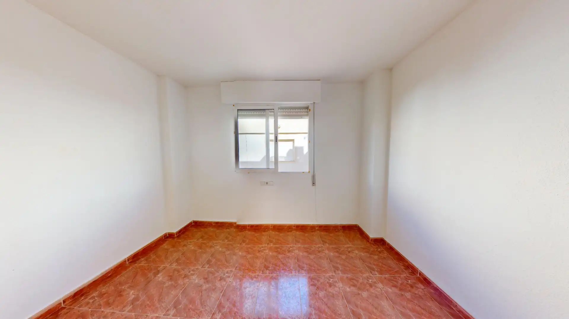 Dormitori de Casa adosada en venda en Orihuela amb Jardí privat, Terrassa i Balcó