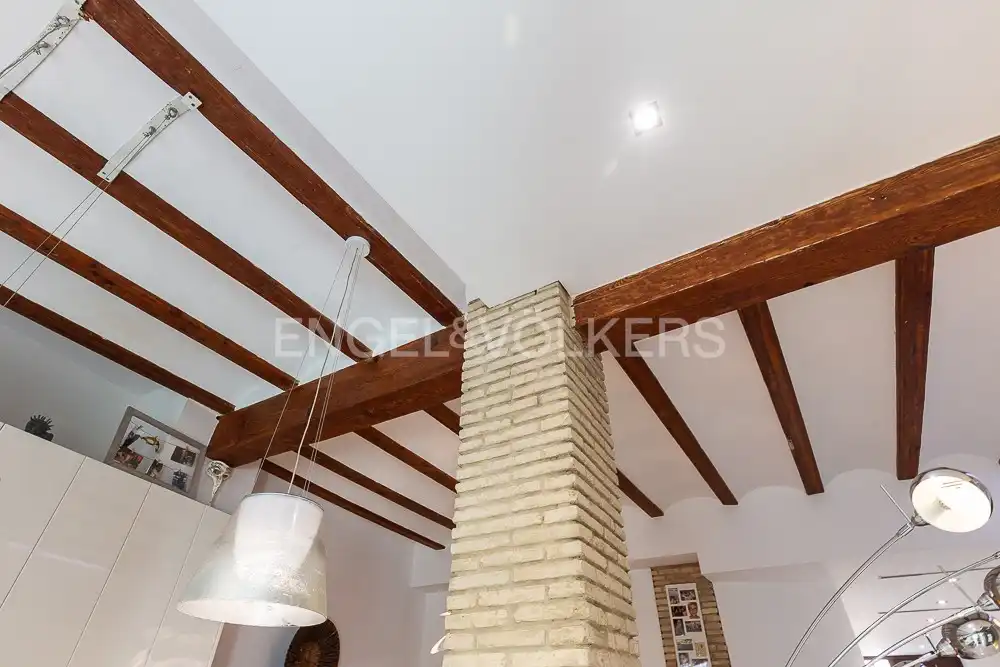 Menjador de Apartament de lloguer en Valencia amb Aire condicionat, Calefacció i Terrassa