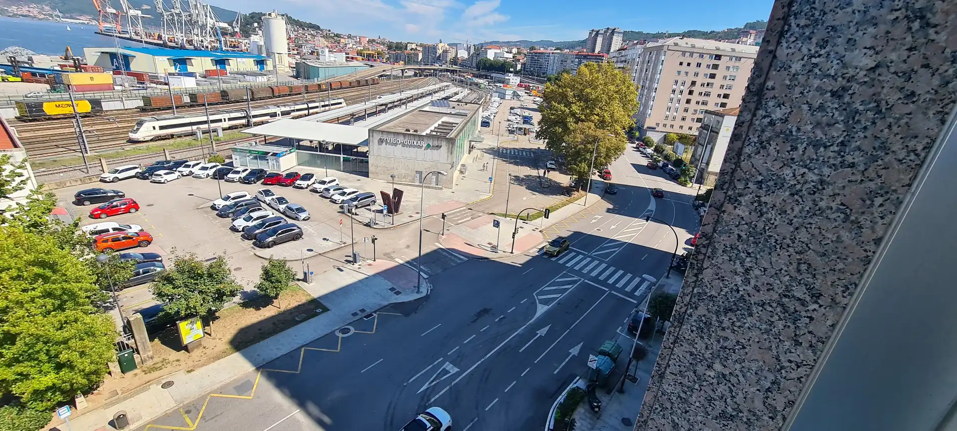 Parking of Flat for rent in Vigo   with Heating, Parquet flooring and Oven
