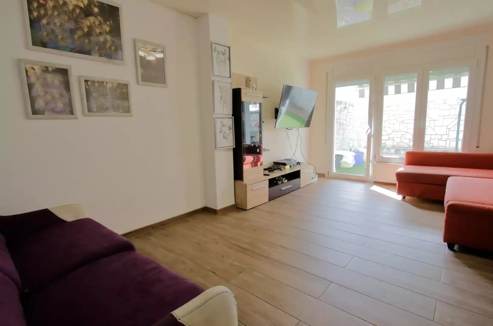 Sala de estar de Piso en venta en Girona con Aire acondicionado, Calefacción y Terraza