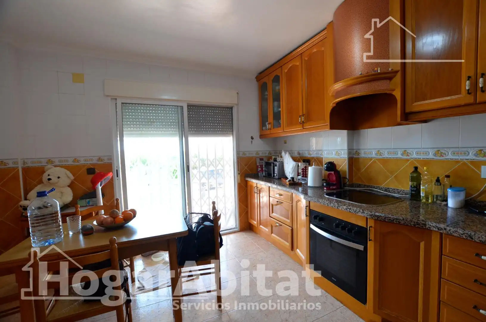 Cuina de Casa o xalet en venda en Alicante / Alacant amb Calefacció, Jardí privat i Terrassa