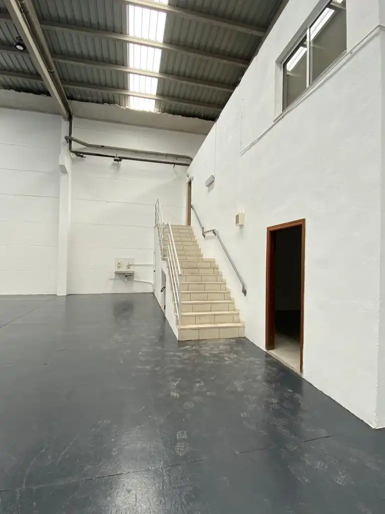 Industrial building to rent in Carrer Ciutat de Sevilla 36A, imagen 15