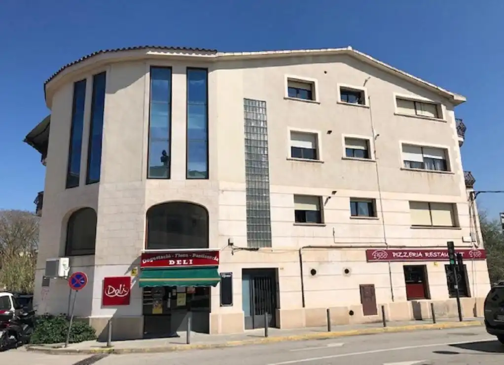 Außenansicht von Garage zum Verkauf in Lliçà d'Amunt