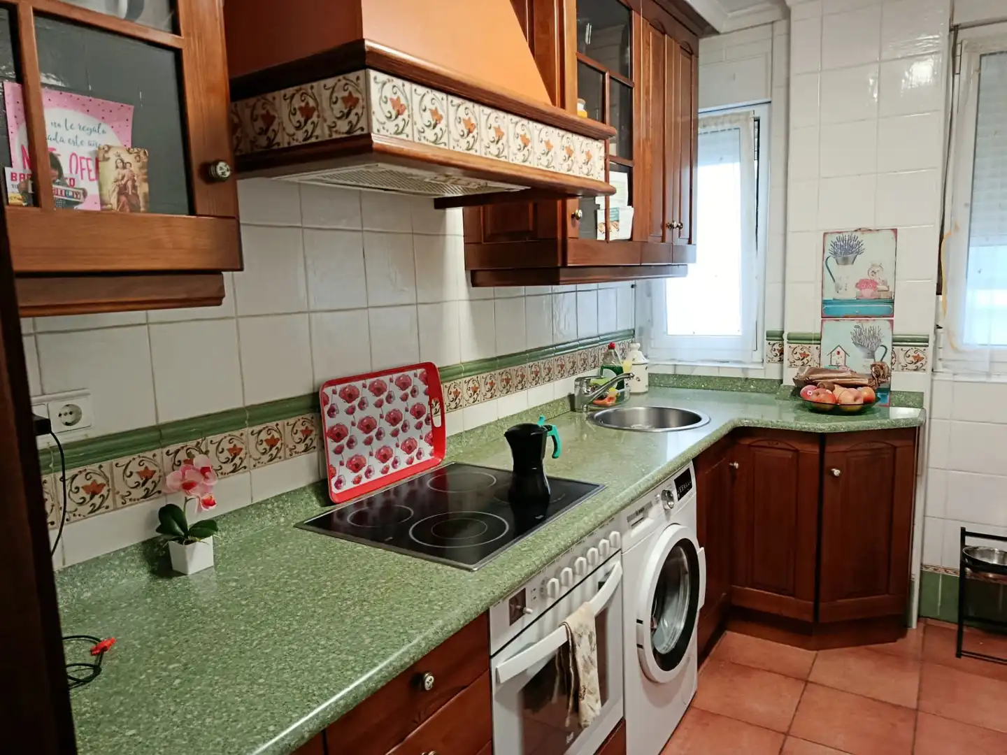 Cuina de Pis en venda en Santander amb Parquet, Terrassa i Forn