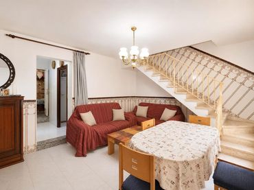 Haus mit Balkon zum Verkauf in Casco Antiguo