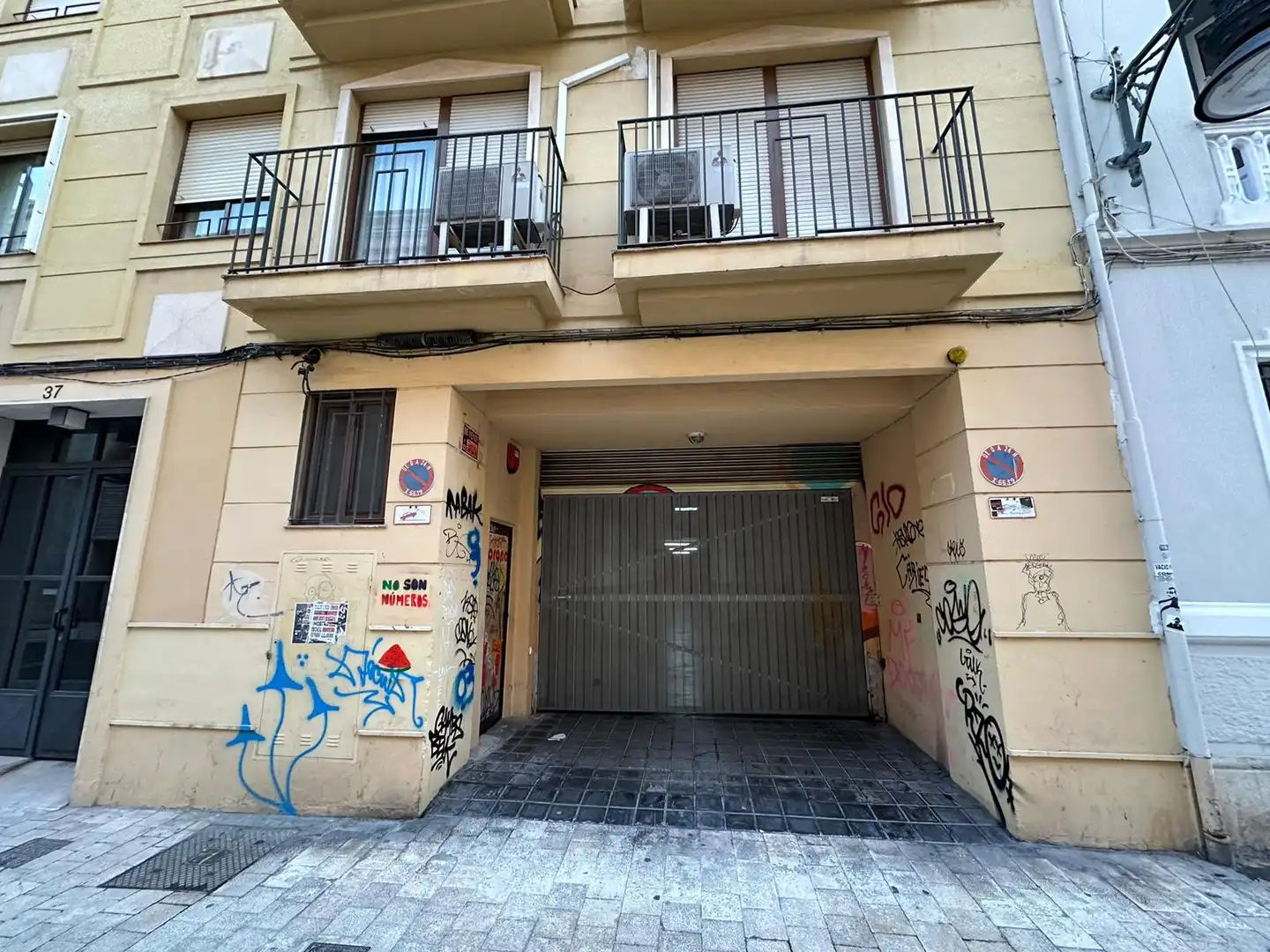 Doppelparkplatz zum Verkauf in Carrer de la Corona 37A, imagen 20