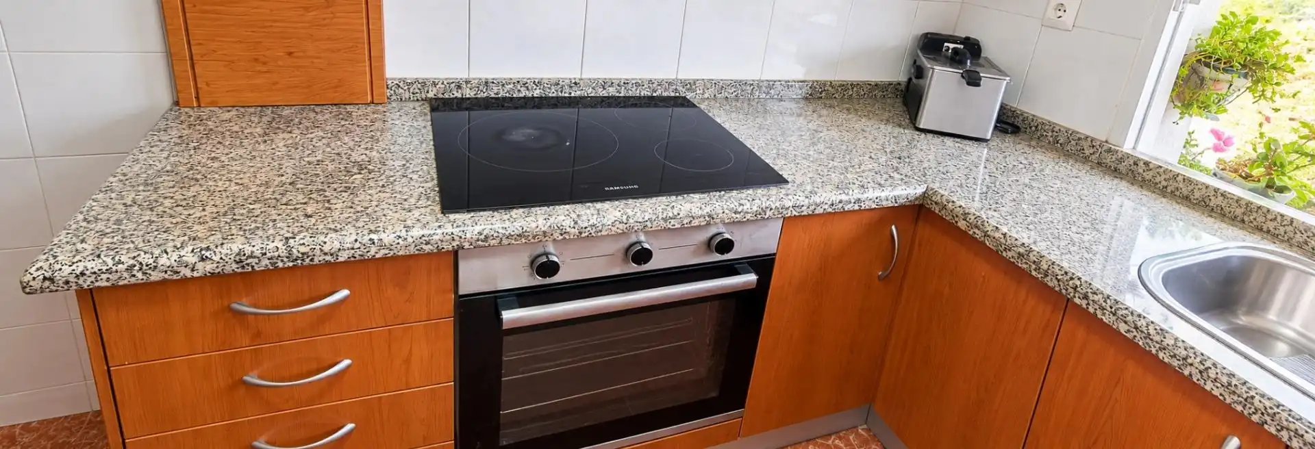 Kitchen of Flat for sale in Coca de la Piñera - El Carambolo