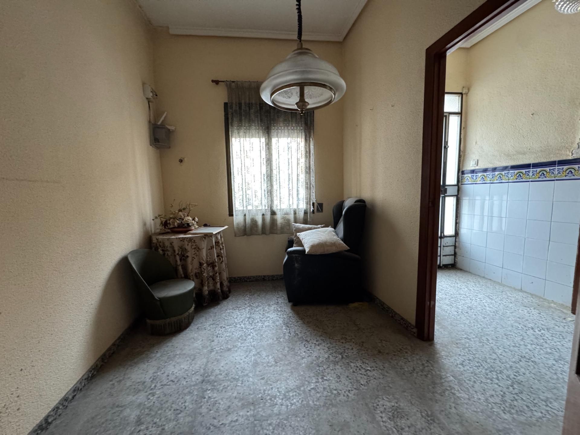 Sala d'estar de Casa o xalet en venda en Llíria amb Terrassa, Traster i Balcó