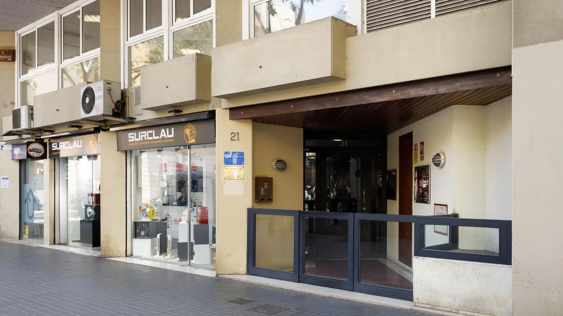 Oficina de alquiler en CALLE URGELL, 21, Sant Antoni