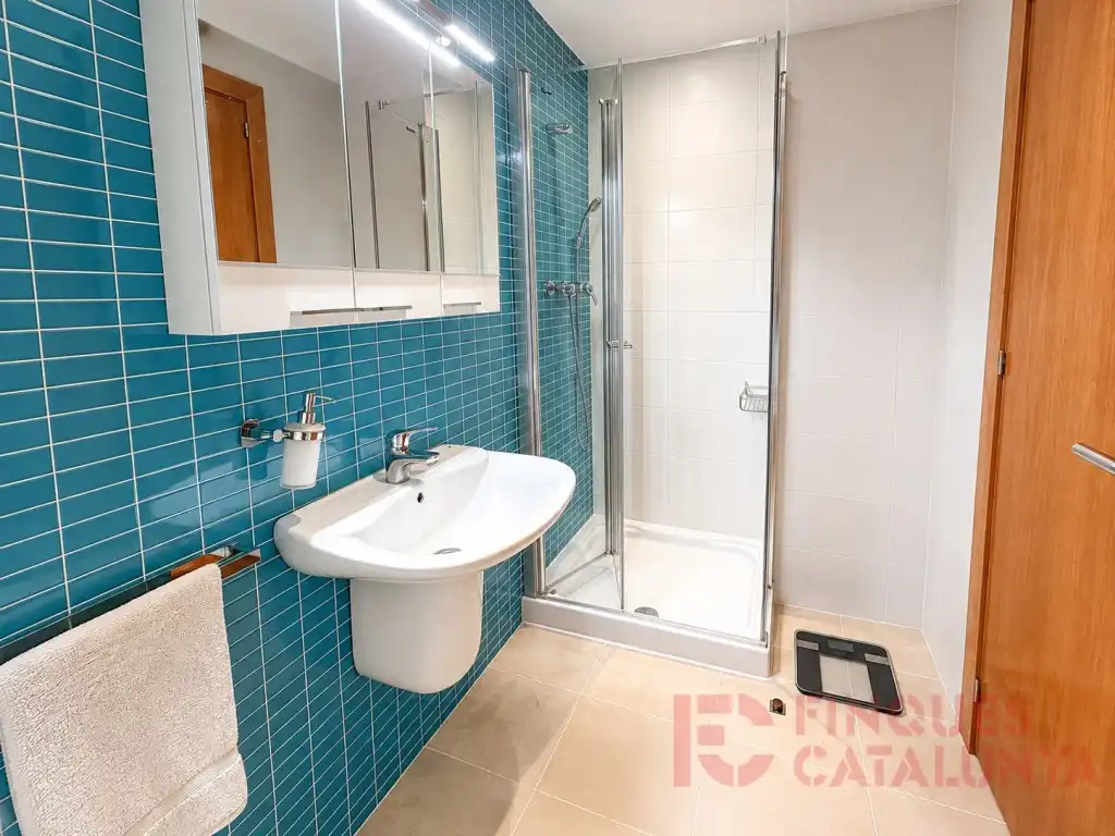 Bathroom of Houses for sale in Vilablareix  with Air Conditioner and Heating