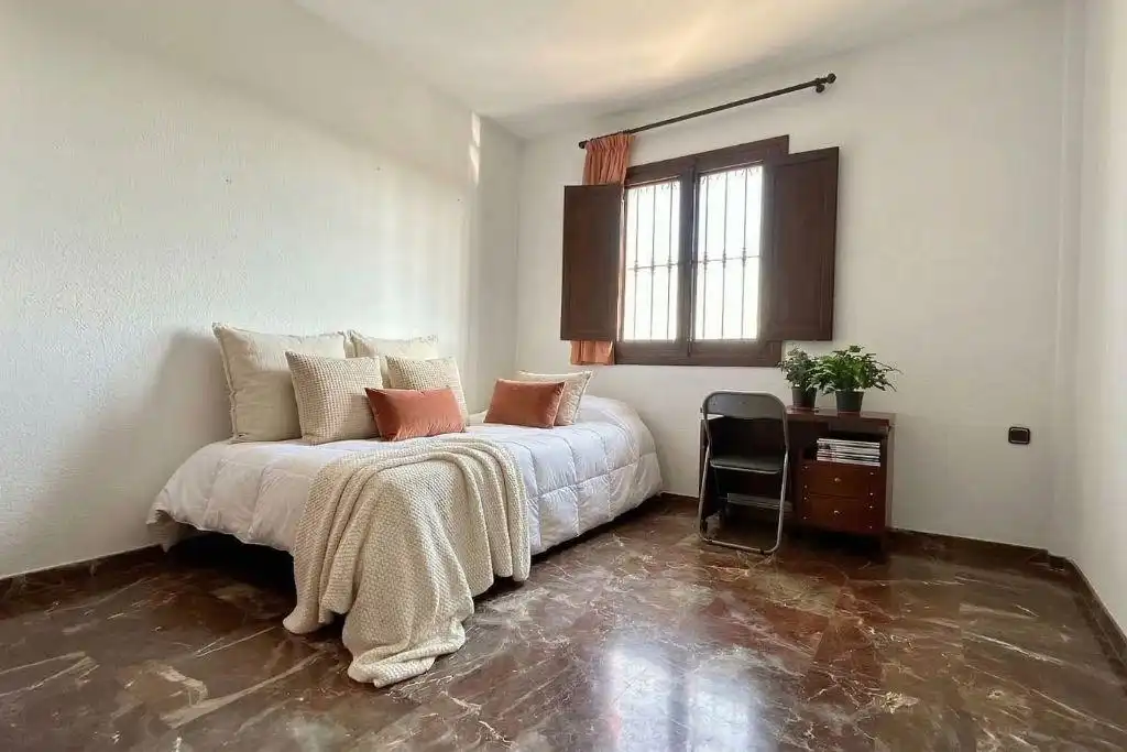Habitación de Casa o chalet en venta en Vélez-Málaga