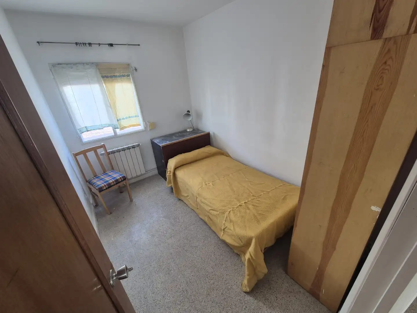 Habitación de Piso en venta en Madrid con Calefacción y Terraza