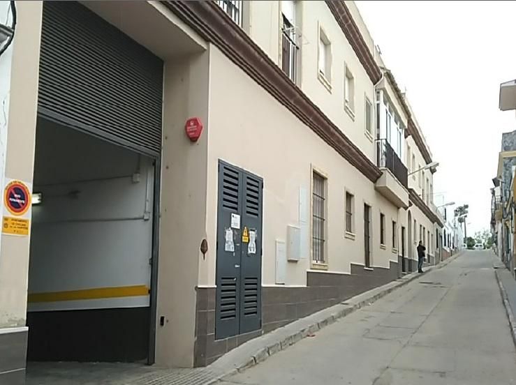 Vista exterior de Garatge en venda en Chiclana de la Frontera