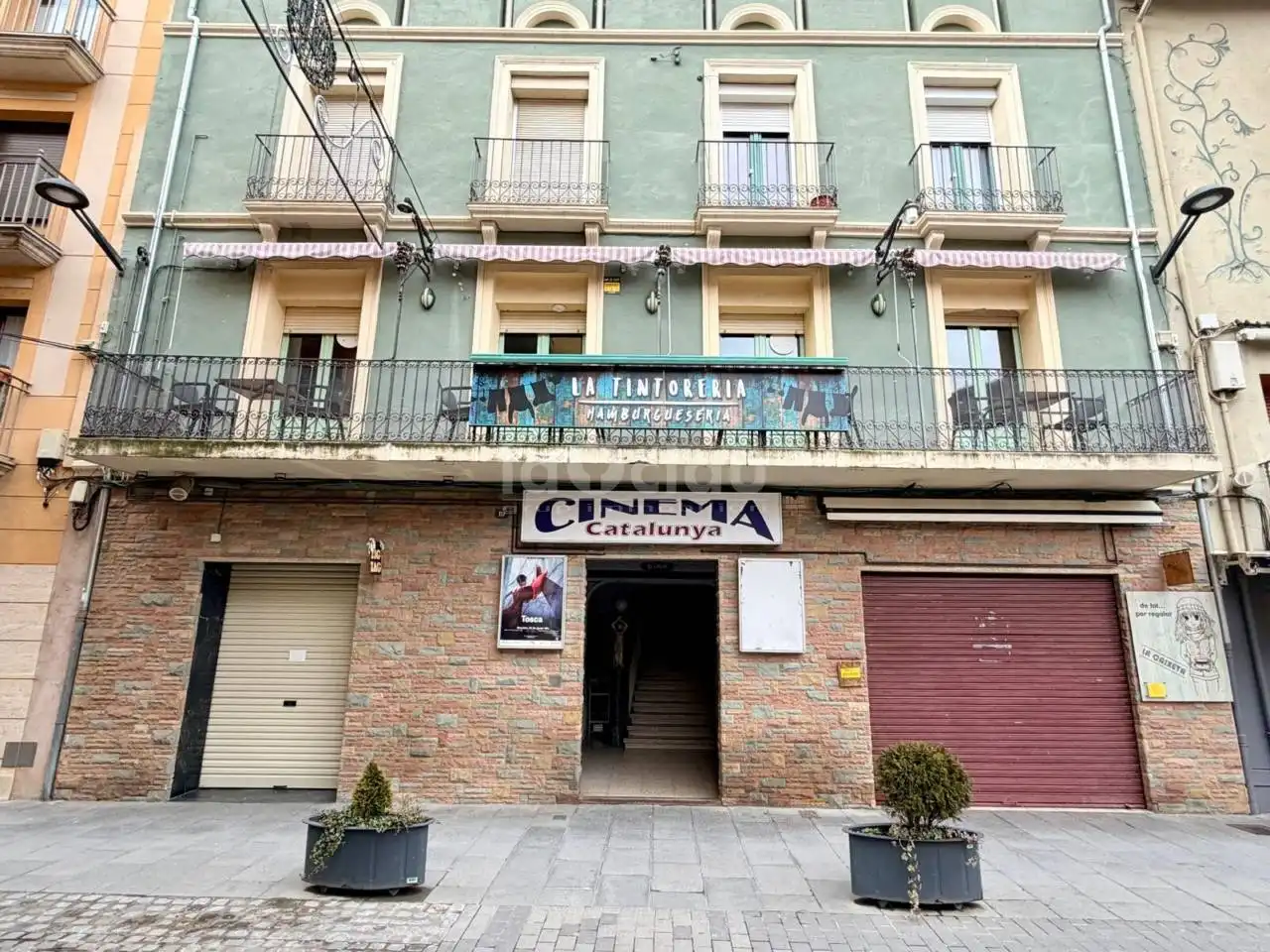 Locale commerciale in affitto a Calle Mayor