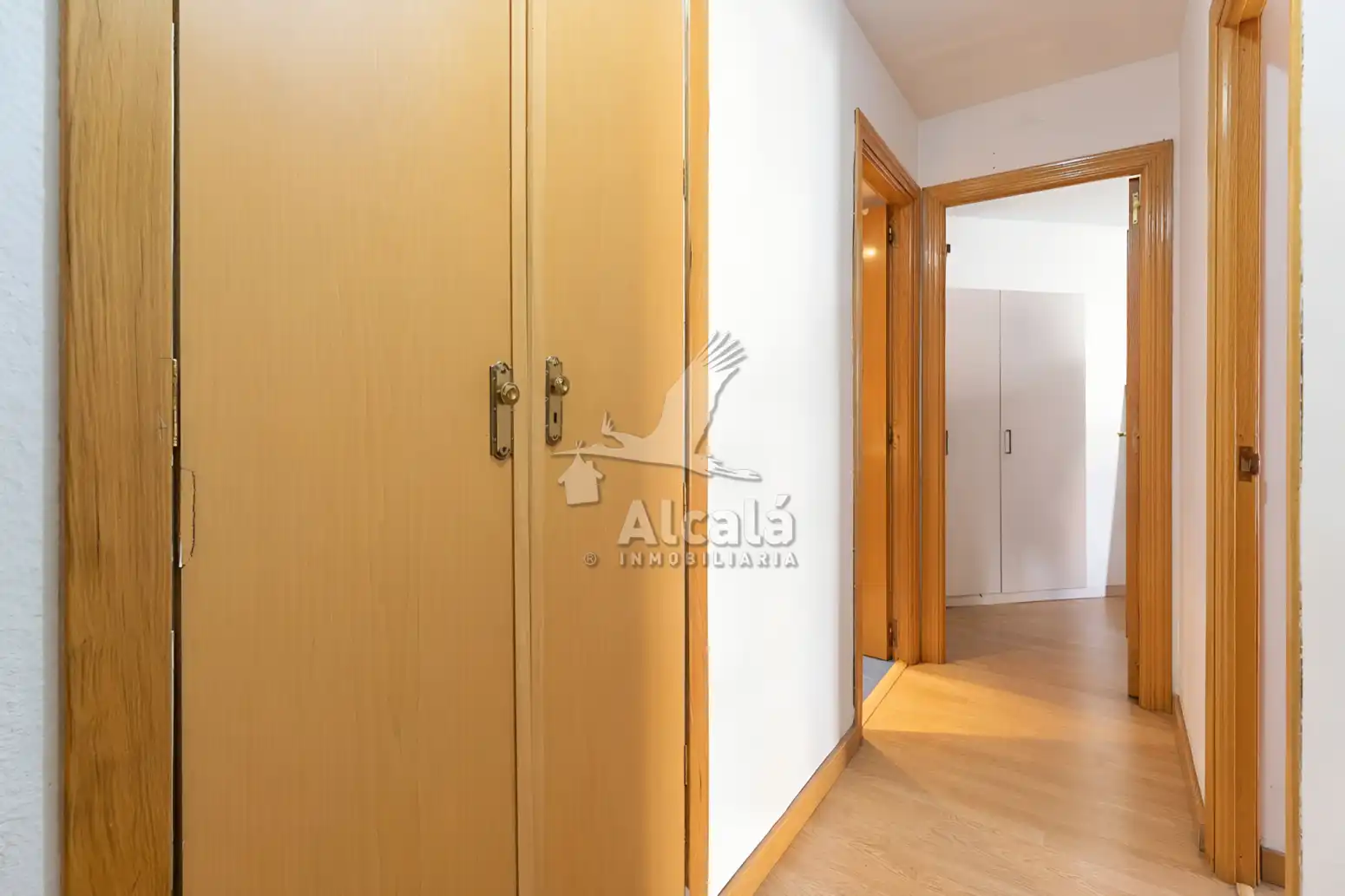 Piso en venta en Madrid con Calefacción y Terraza