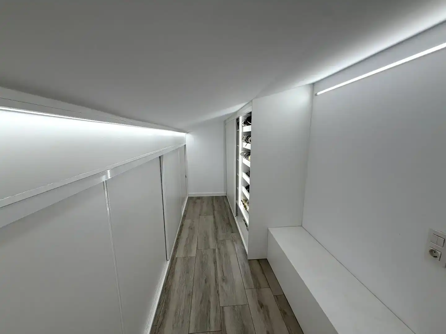 Casa adosada en venta en Sabadell con Aire acondicionado, Trastero y Balcón