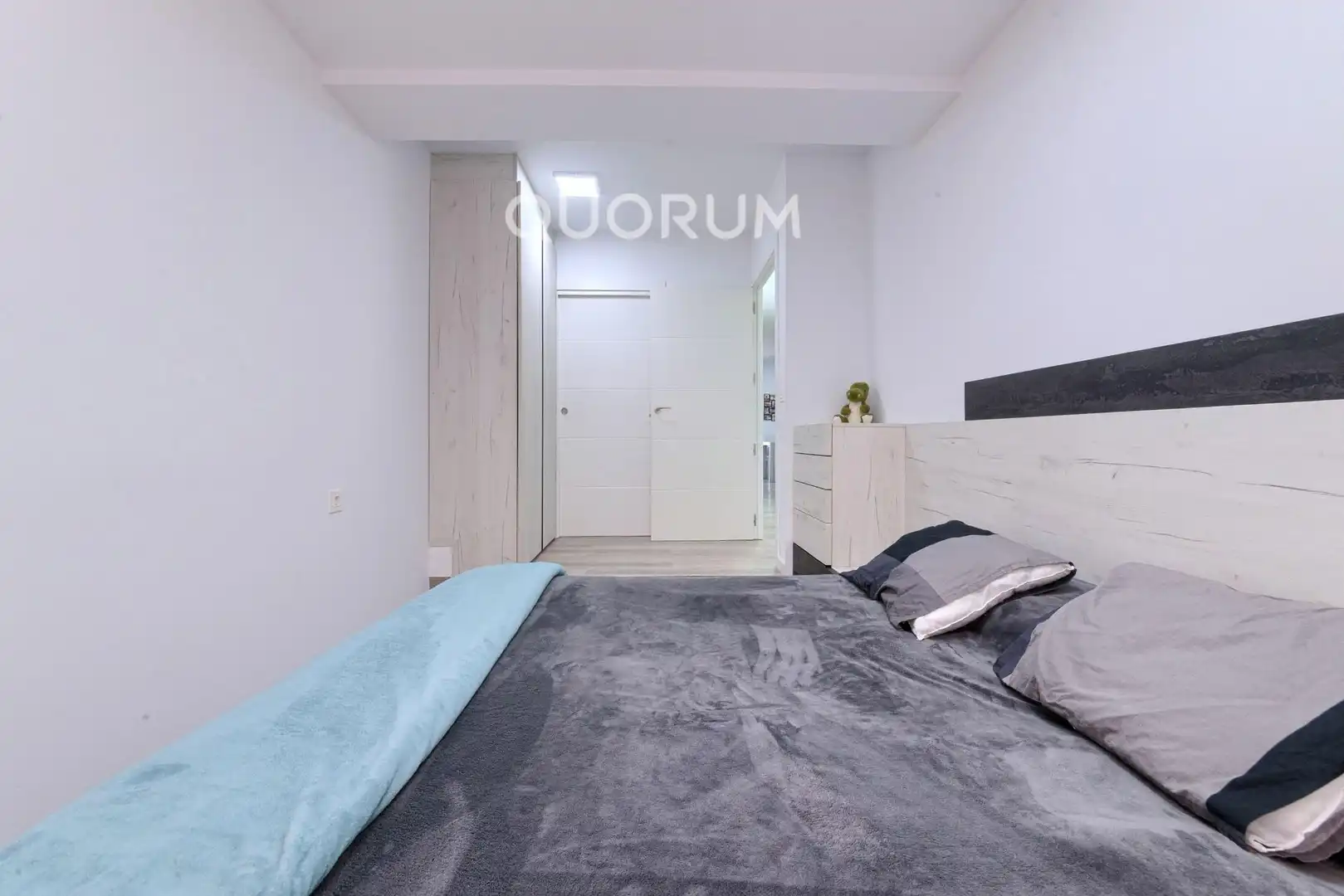 Habitación de Piso en venta en Basauri  con Calefacción y Amueblado