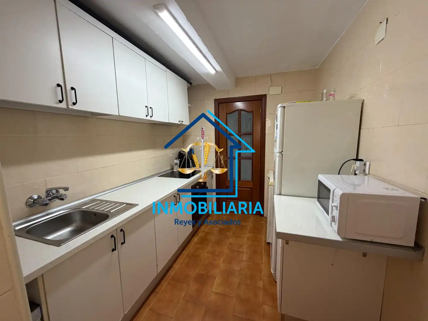 Cuina de Pis de lloguer en Córdoba amb Balcó