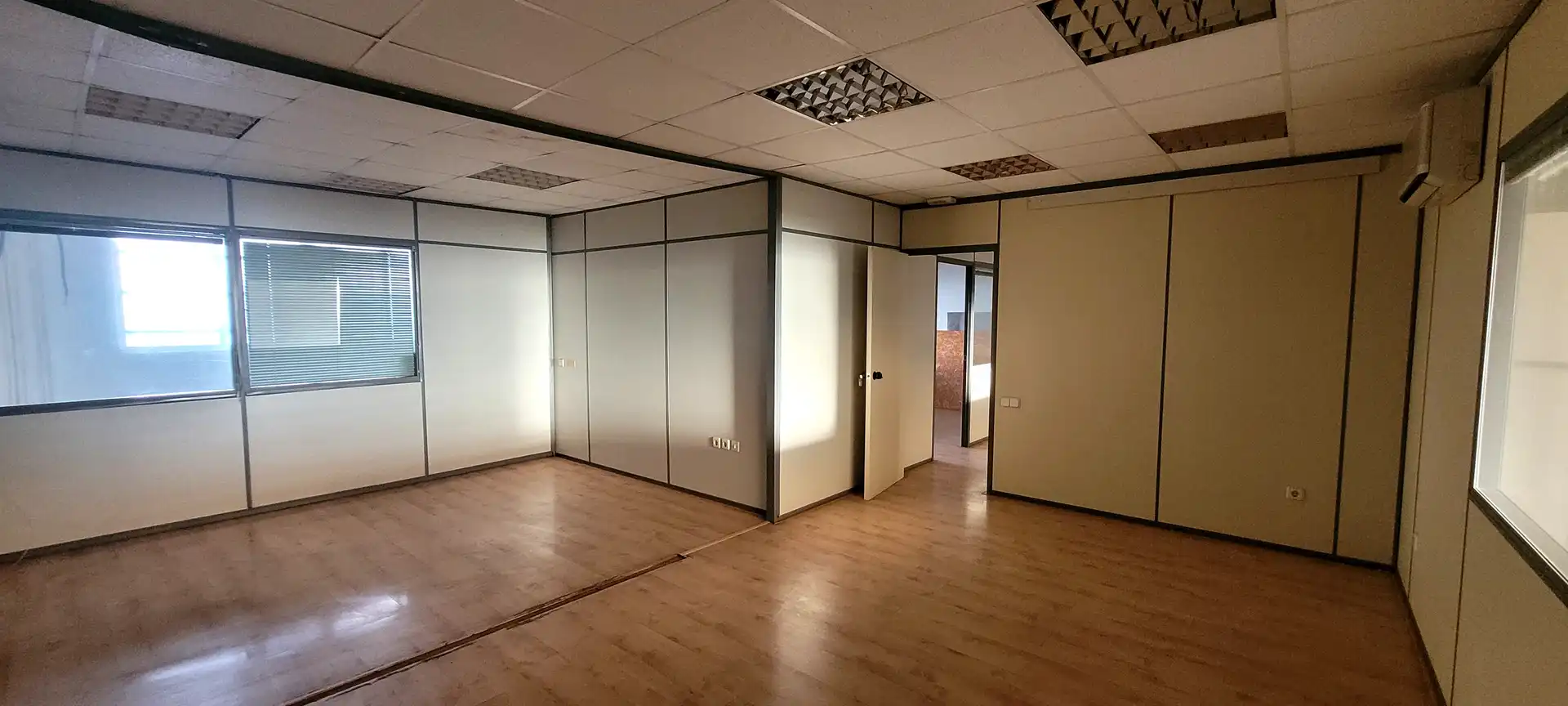 Nave industrial en venta en Vícar con Calefacción y Alarma