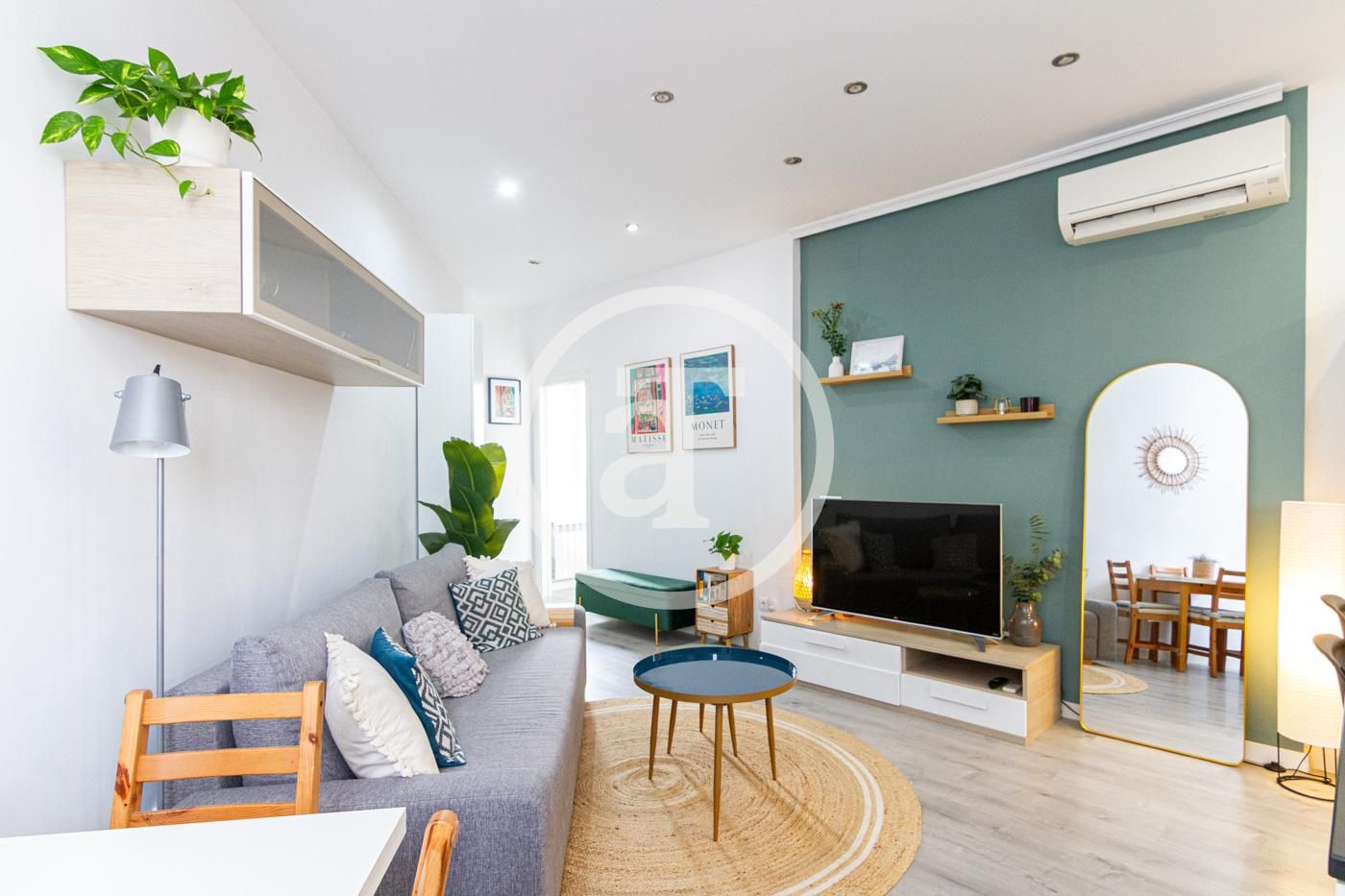 Living room of Flat to rent in  Madrid Capital  with Air Conditioner, Heating and Furnished