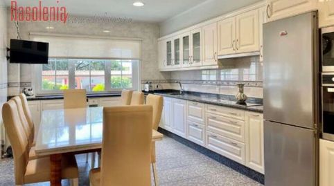 Foto 4 de Casa o chalet en venta en Perillo, Oleiros