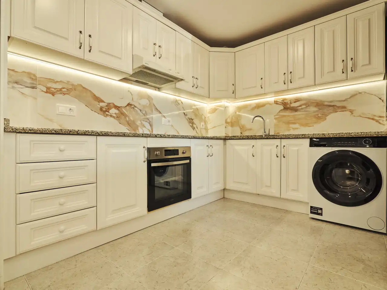 Cocina de Apartamento en venta en Orihuela con Aire acondicionado, Calefacción y Terraza