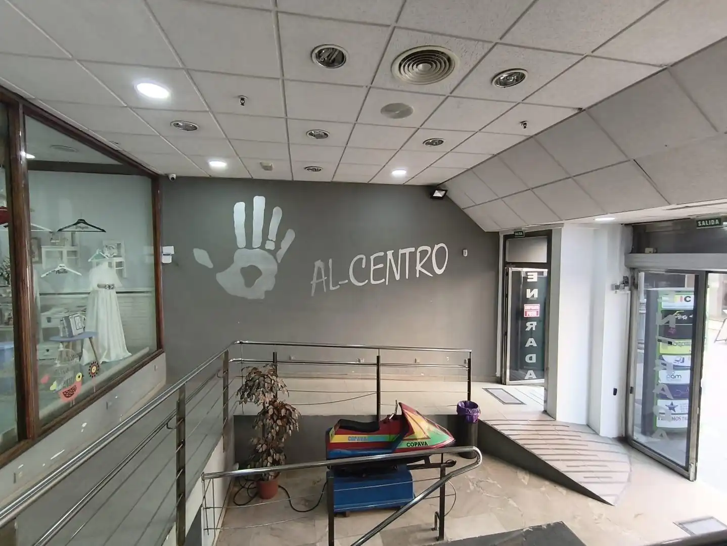 Local en venta en Baza