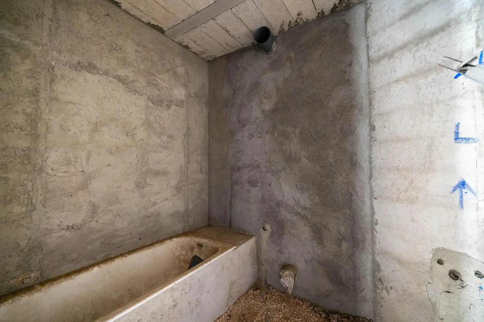 Bathroom of Buildings for sale in Maria de la Salut