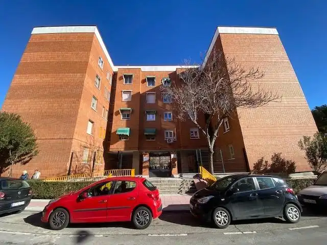 Vista exterior de Piso en venta en Getafe con Terraza