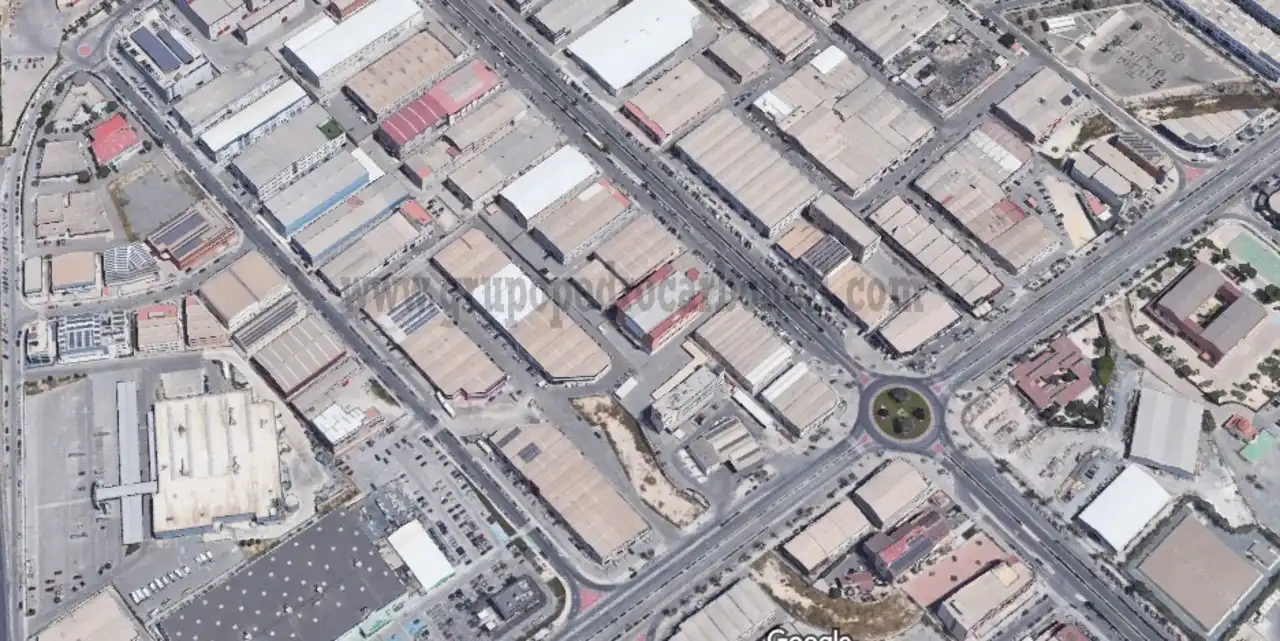 Industrial building for sale in Elche ciudad