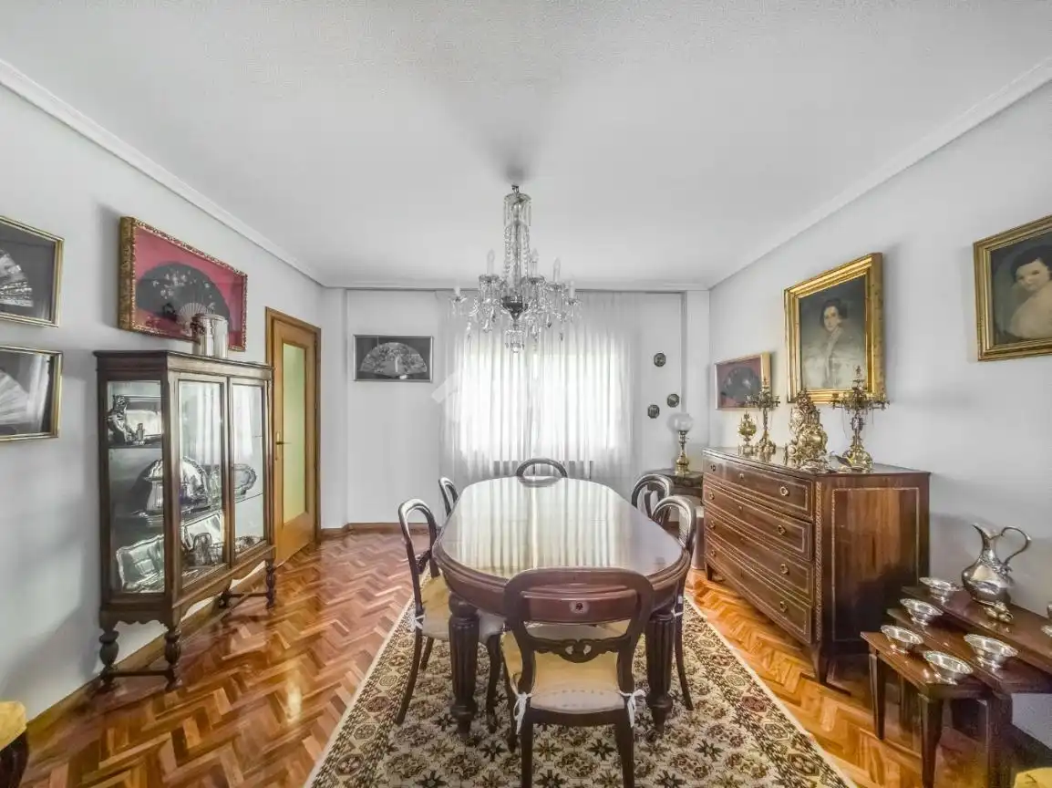 Piso en venta en Vallehermoso