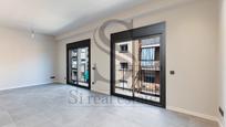 Exterior view of Flat for sale in Santa Coloma de Gramenet  with Terrace and Balcony