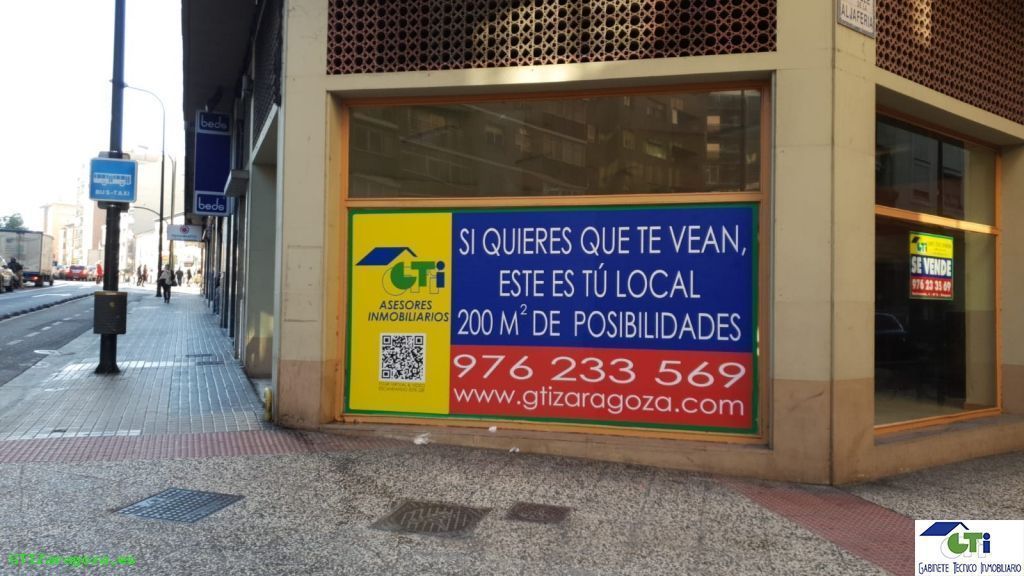 Premises for sale in  Zaragoza Capital