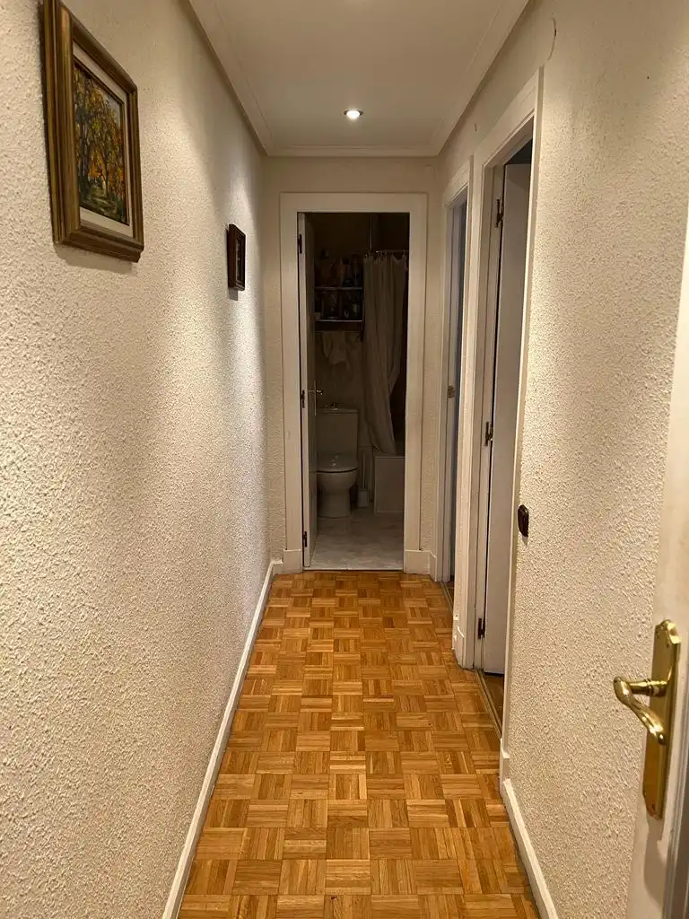 Piso en venta en Vitoria - Gasteiz con Calefacción, Terraza y Trastero