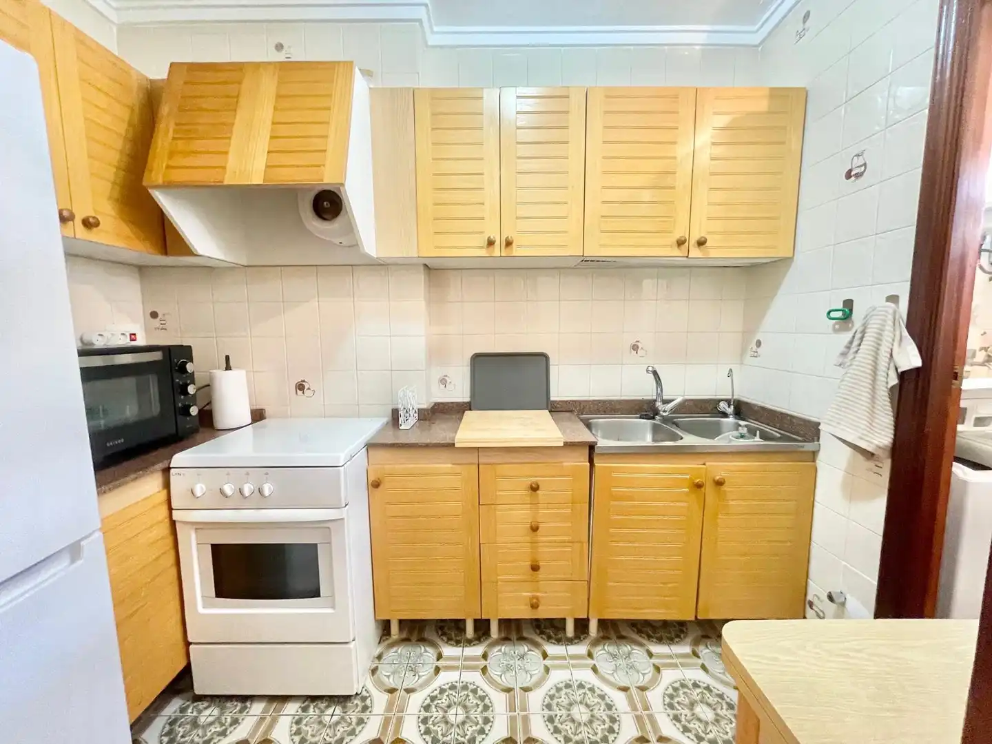 Kitchen of Apartments for rent in Torrevieja  with Air Conditioner, Heating and Terrace