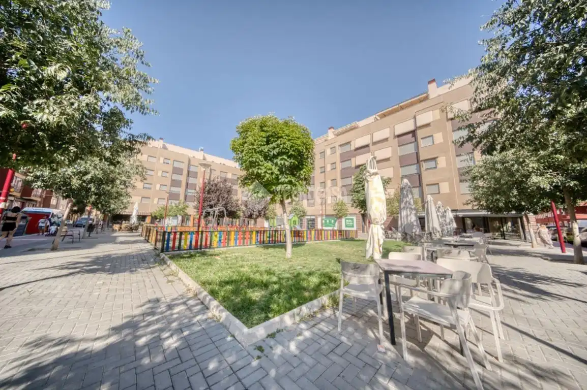 Vista exterior de Pis en venda en Valladolid amb Aire condicionat, Calefacció i Traster