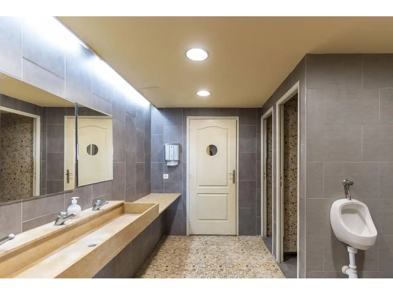 Edificio en venta en Juan Pablo Ii, Zona Avenida del Mar