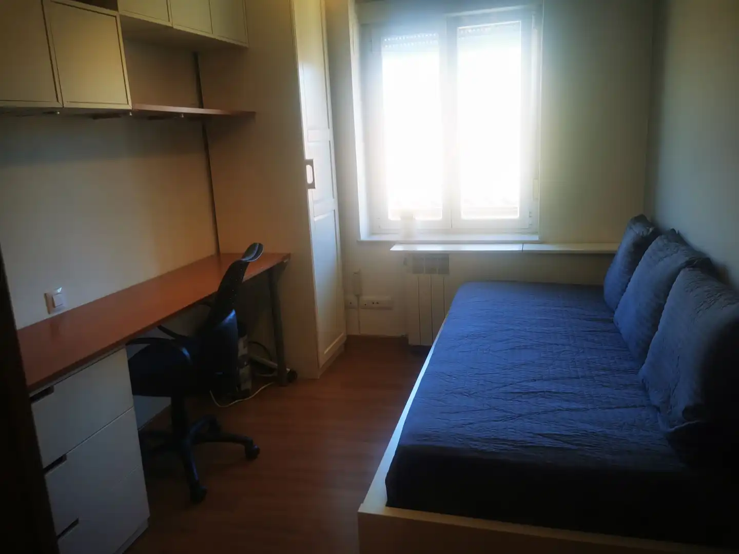 Bedroom of Flat for rent in Salamanca  with Heating, Parquet flooring and Furnished