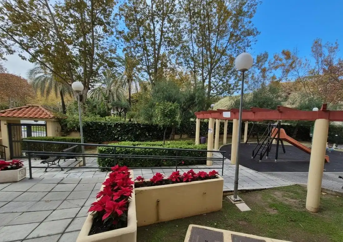 Terrassa de Àtic en venda en Marbella amb Aire condicionat, Jardí privat i Terrassa