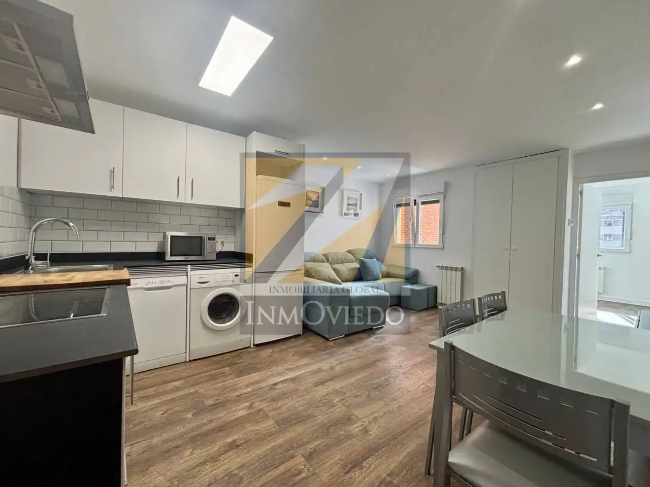 Piso en venta en Calle Ramón y Cajal, La Villa - Bazuelo