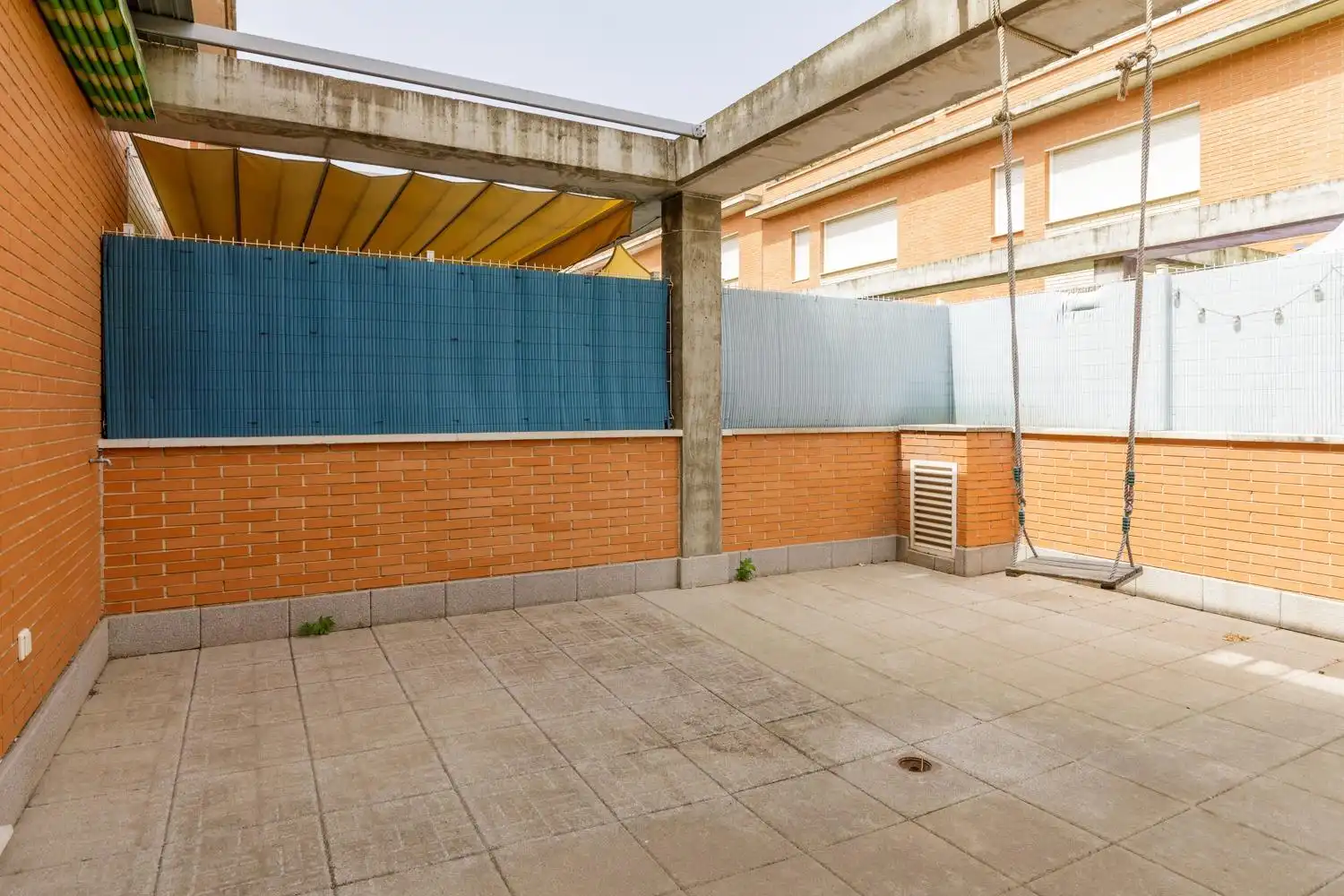 Terrassa de Casa adosada en venda en María de Huerva amb Calefacció, Jardí privat i Terrassa