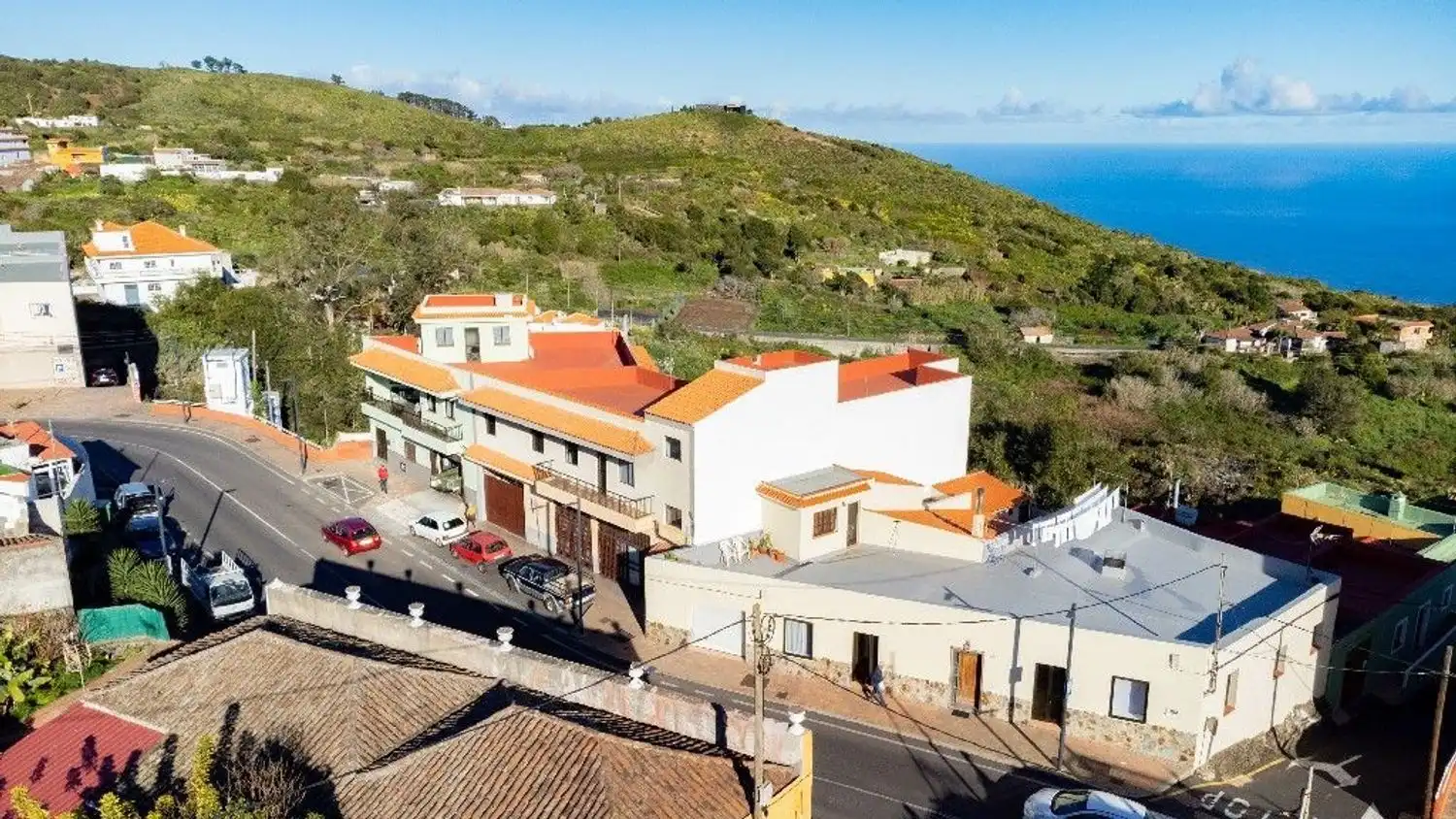Buildings for sale in Avenida Príncipes de España, El Tanque