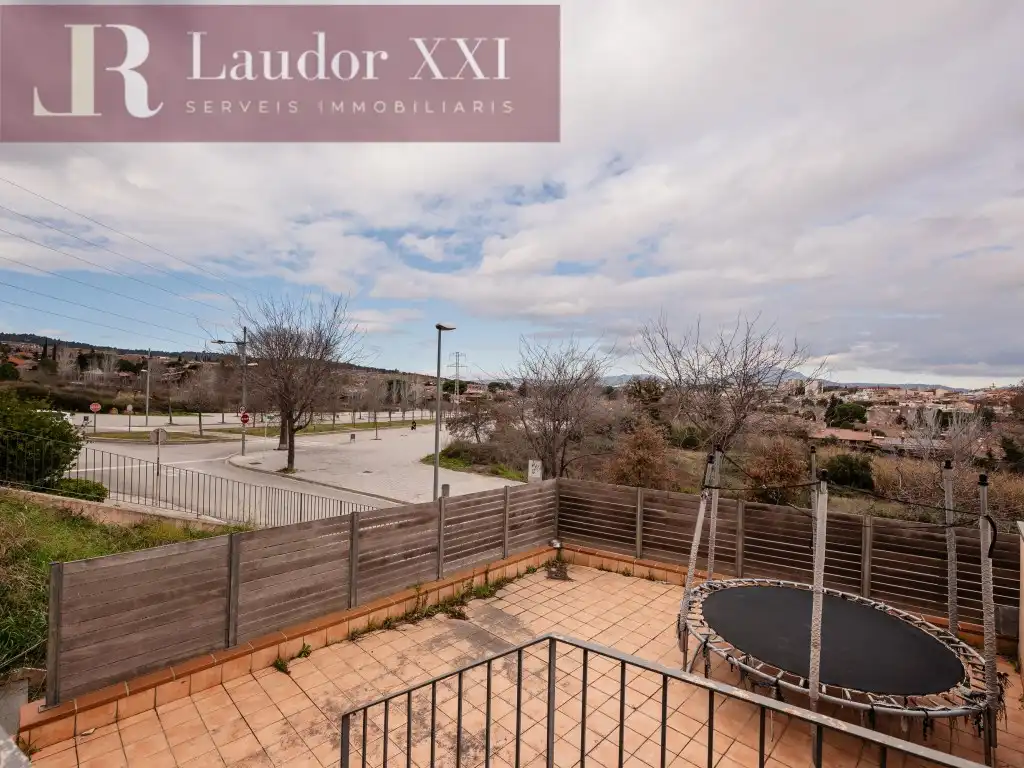 Terraza de Casa adosada en venta en Sant Quirze del Vallès
