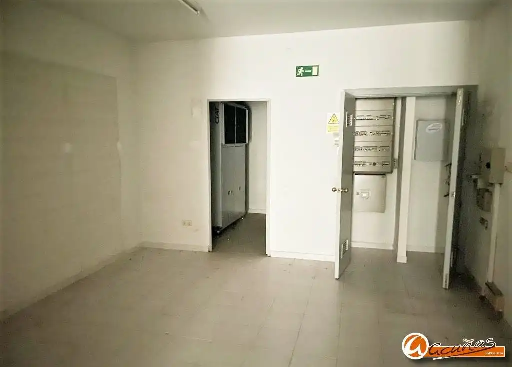 Local comercial en alquiler en Calle Infante Don Fernando, imagen 36