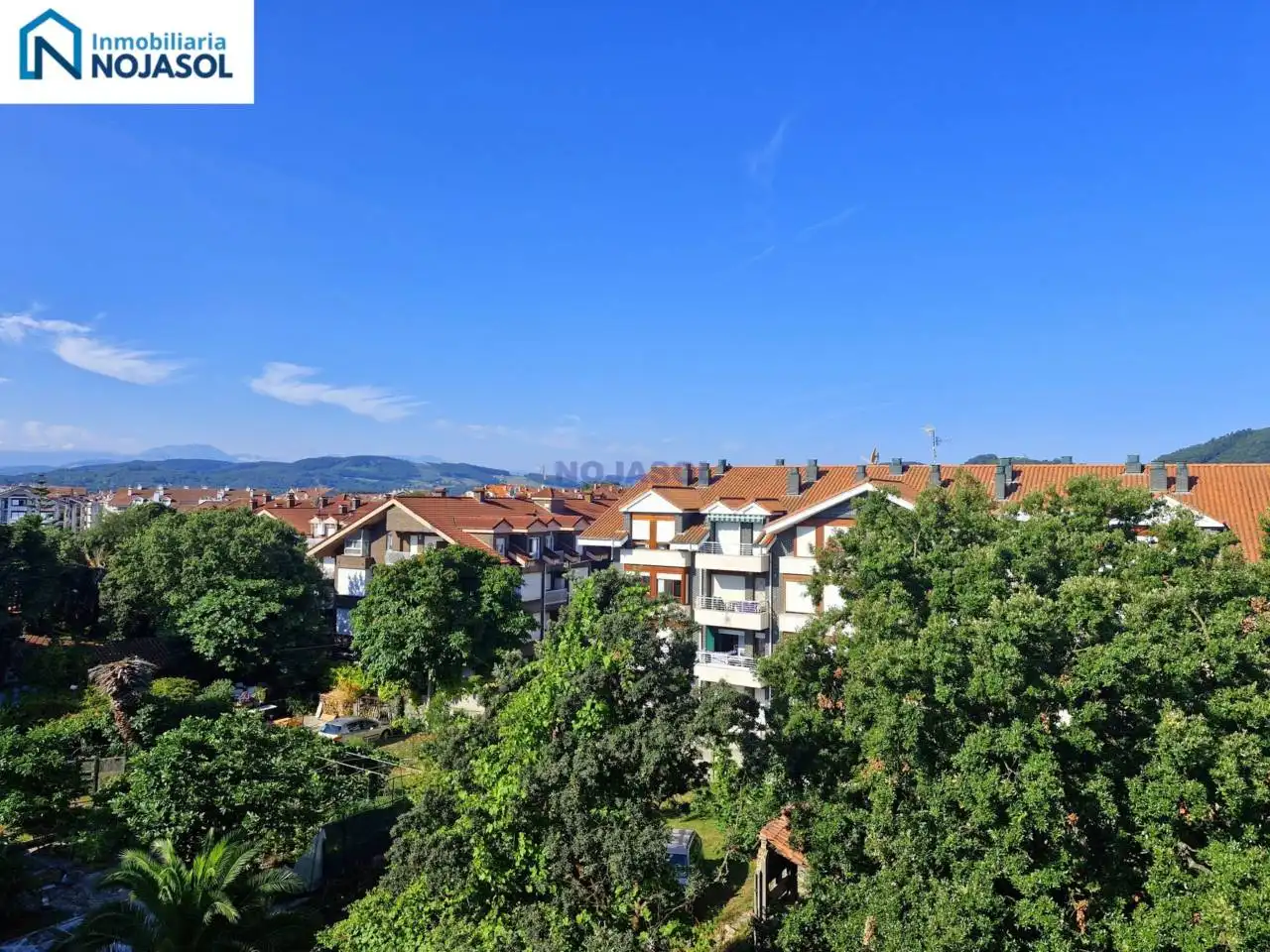 Apartament amb terrassa en venda a Calle el pedroso, imagen 13
