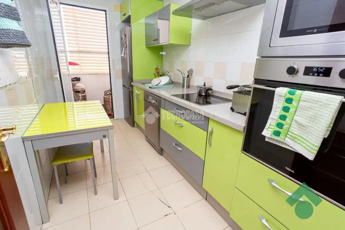 Flat with lift for sale in Av. Oceanía, imagen 7