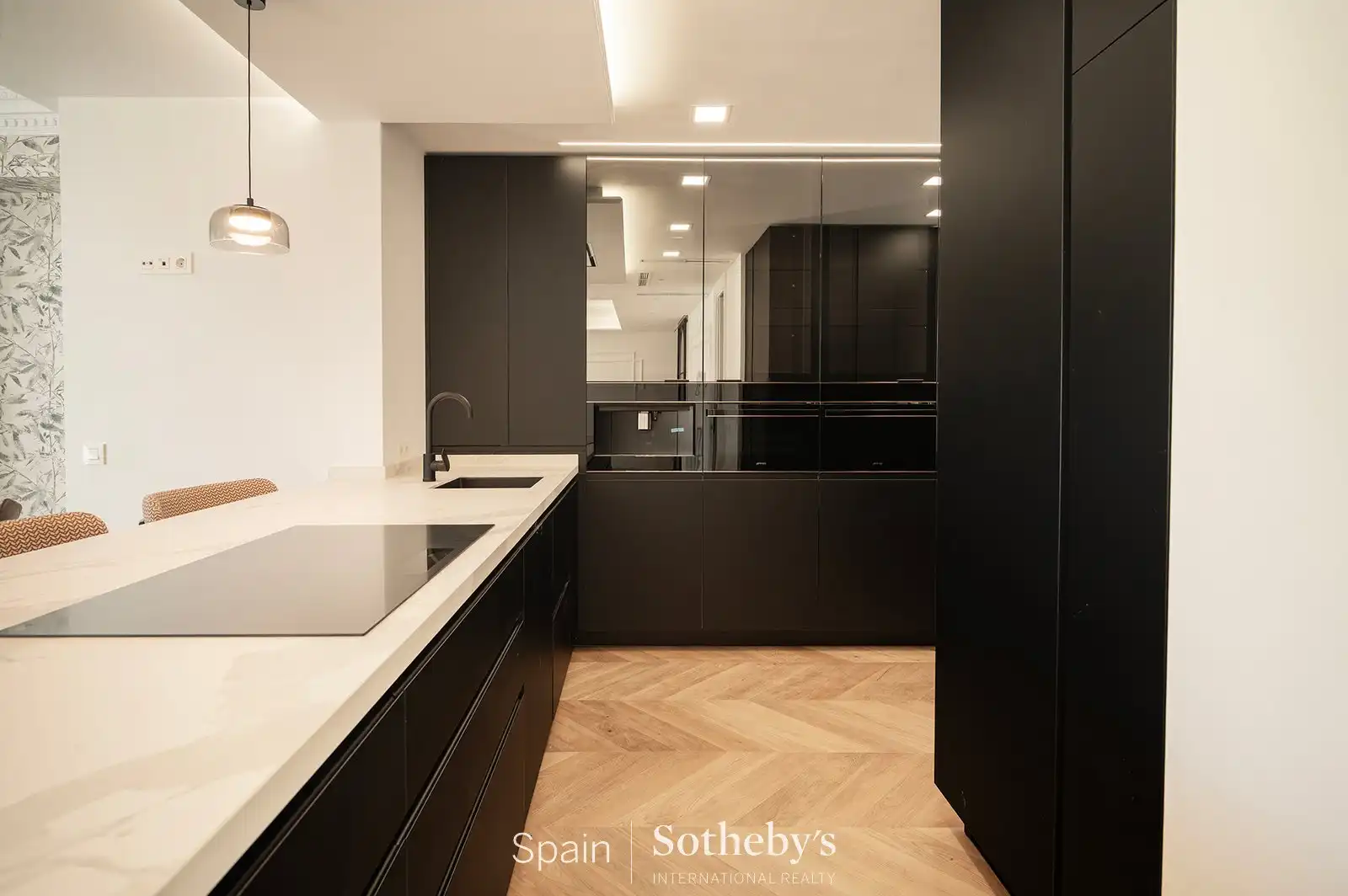 Cuina de Apartament en venda en Madrid amb Aire condicionat, Calefacció i Terrassa