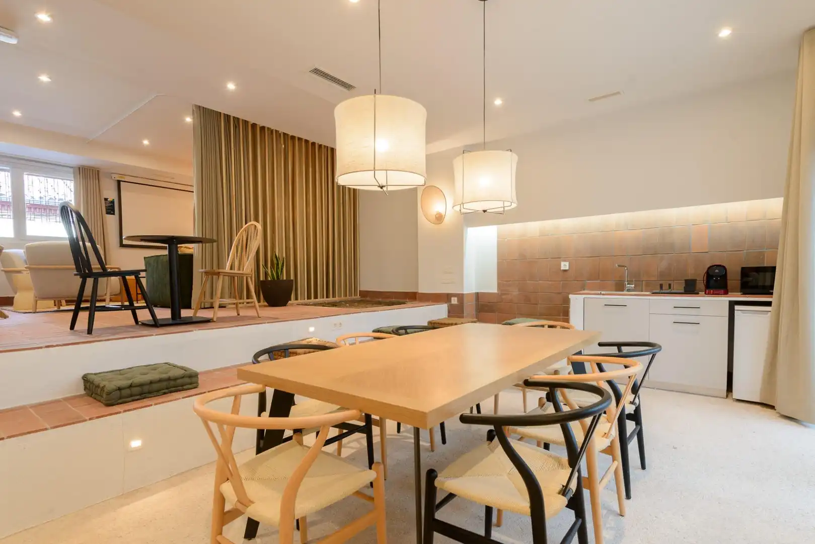 Dining room of Study for rent in Madrid  with Air Conditioner, Heating and Furnished